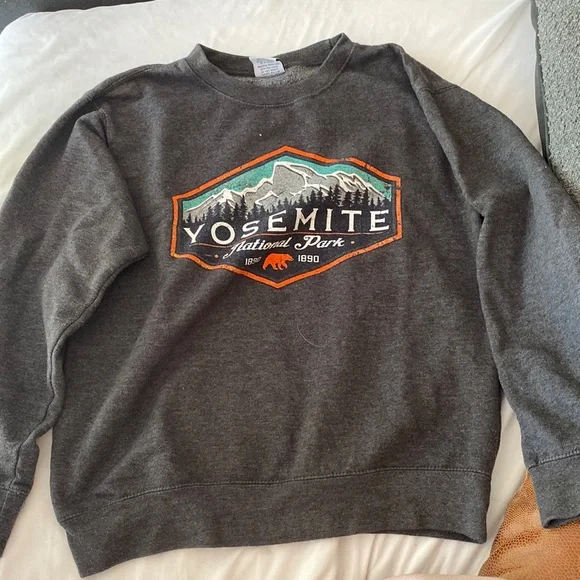Yosemite National Park Sweatshirt